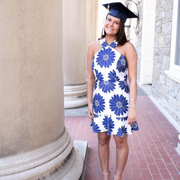 Meet your Posher, Charlotte - Picture 1 of 1